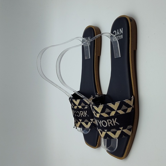 New Madden NYC by Steve Madden Sandal - Picture 3 of 9